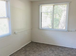 306 Thompson St APT 4, Urbana, IL 61801