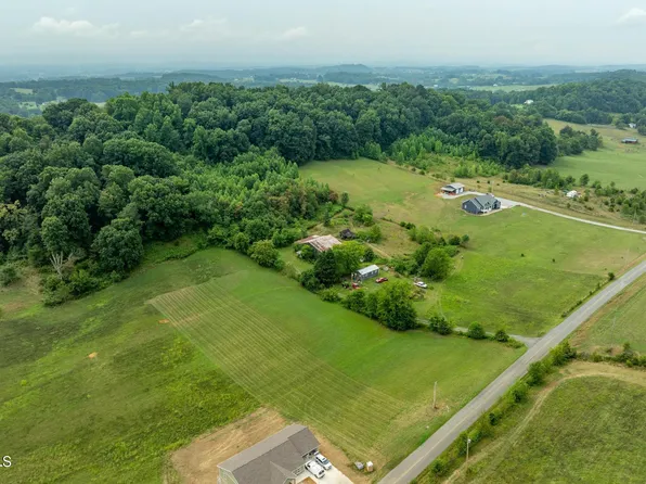 136 Baskett Rd, Jonesborough, TN 37659