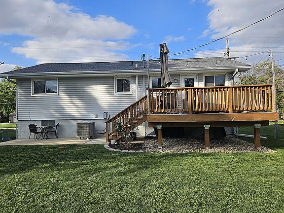 2nd image of 2817 Furnas St