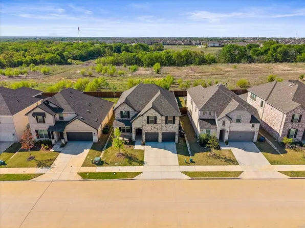 449 Willowmore Dr, Little Elm, TX 75068