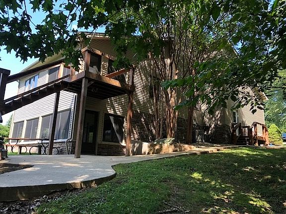 5th image of 589 Woodland Hills Ln