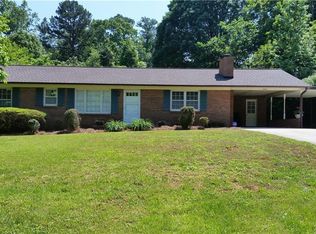 4712 Cale Ct, Walkertown, NC 27051