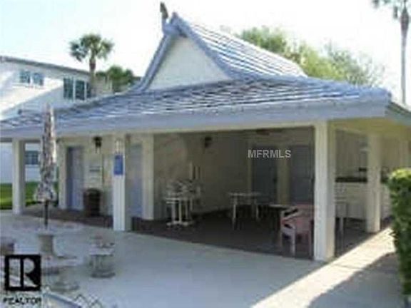 3rd image of 11700 Park Blvd APT 208