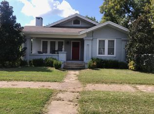 204 S Walnut Ave, Demopolis, AL 36732