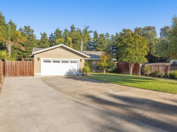 160 W Cotati Oaks Court, Cotati, CA 94931