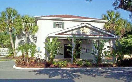 3rd image of 10396 Carrollwood Ln APT 28