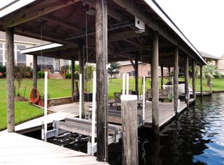 113 Santa Cruz Ct, Slidell, LA 70458