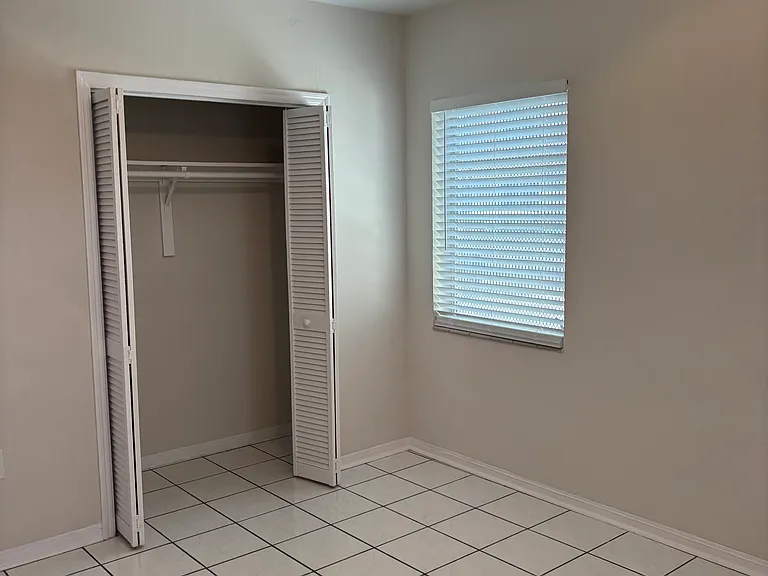 233 Phoenetia Ave #3 — Photo 16