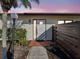 5400 34th St W APT D16, Bradenton, FL 34210