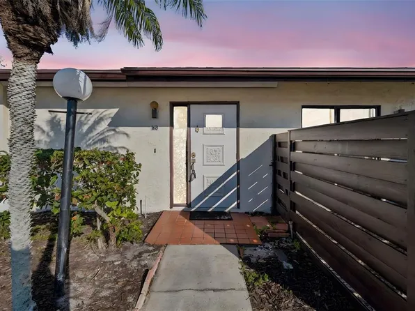 5400 34th St W APT D16, Bradenton, FL 34210