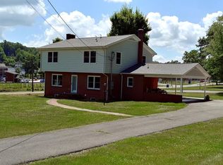 31139 Princeton Ave, Glade Spring, VA 24340