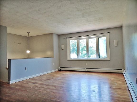 5th image of 48 Sheltra Ave