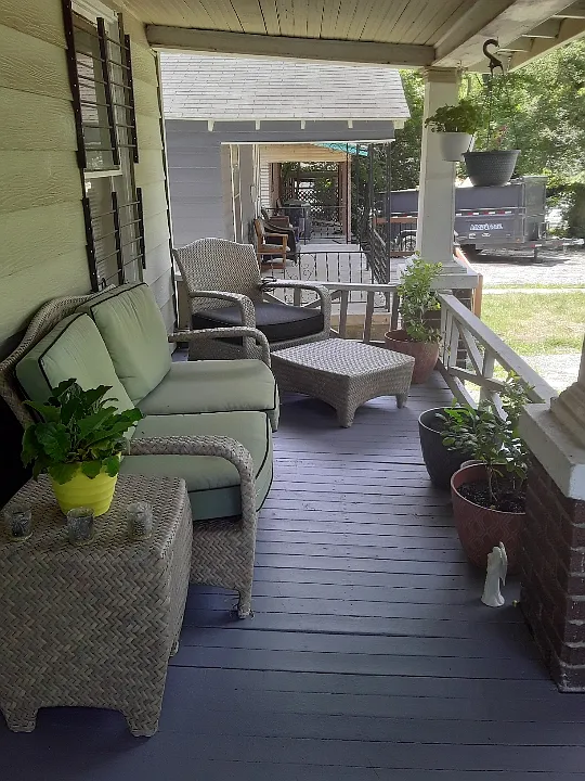 2 bed, 650 sqft, $975 — Photo 2
