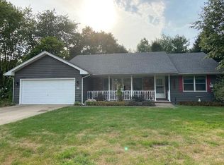 440 Dogwood St NW, Demotte, IN 46310