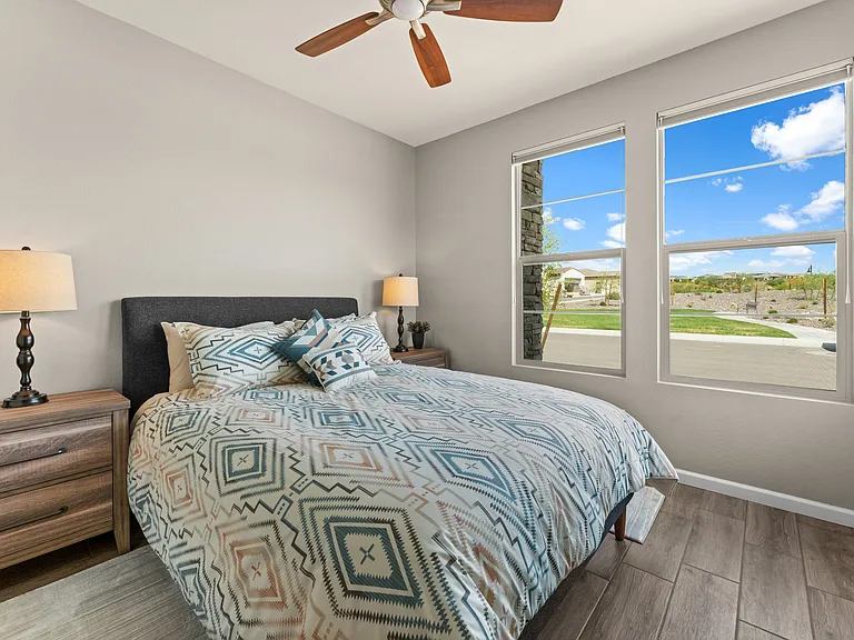 4002 Desert Moon Dr — Photo 18