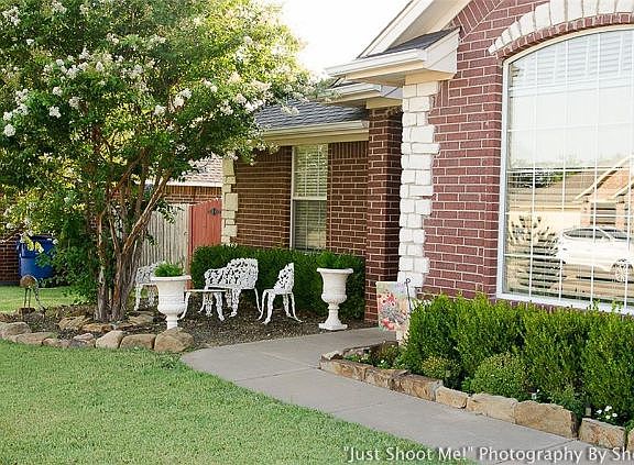 2nd image of 2207 University Blvd
