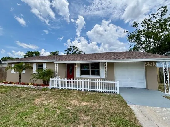 1013 Carefree Cove Dr, Winter Haven, FL 33881