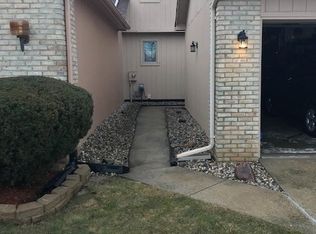 1499 Laurentian Pass, Flint, MI 48532