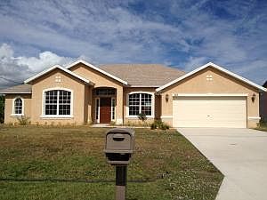 1st image of 113 SW Glenwood Dr