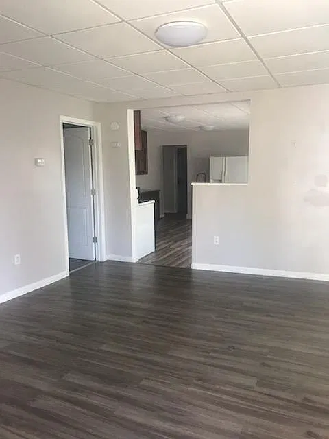 2 bed, 2296 sqft, $960 — Photo 1