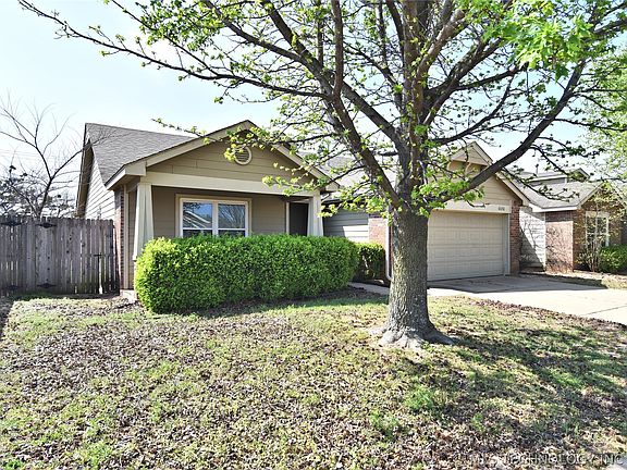 3rd image of 6650 E 130th Pl S