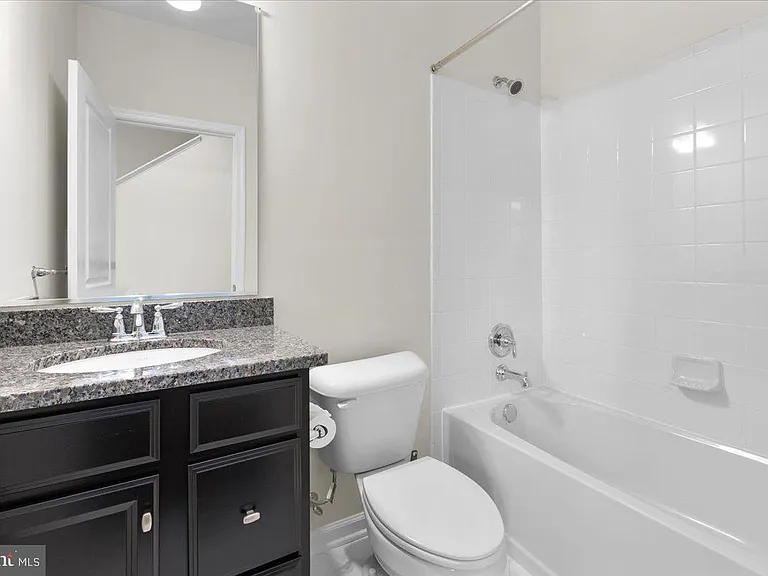 7210 Hartley Ln — Photo 26