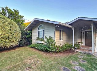 2427 Jasmine St, Honolulu, HI 96816