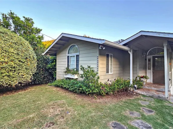 2427 Jasmine St, Honolulu, HI 96816