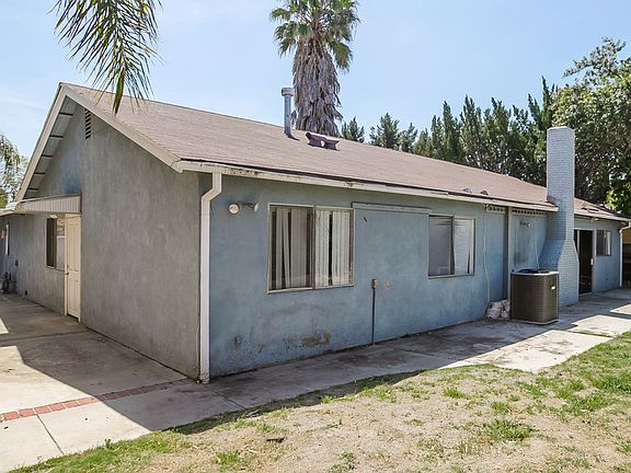 4th image of 8476 Samra Dr