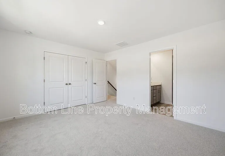 2308 Oakwood Meadows Ct — Photo 29