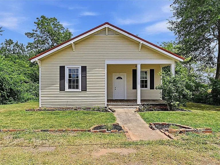 1207 Goddard Ave