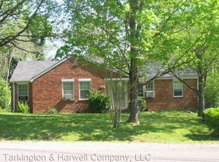 1720 Hillmont Dr, Nashville, TN 37215