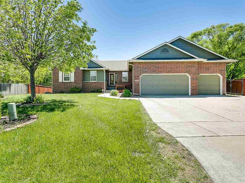 10225 W Pawnee Ct, Wichita, KS 67215 | Zillow