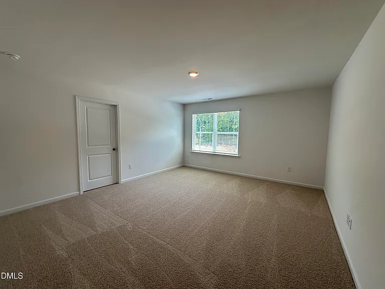 250 Bay Laurel Dr — Photo 16