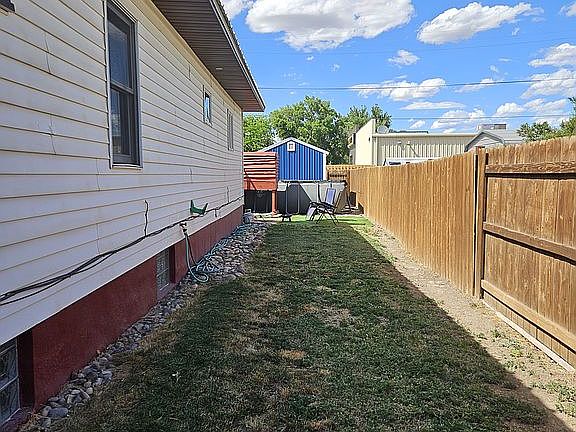 5th image of 236 1st Ave S