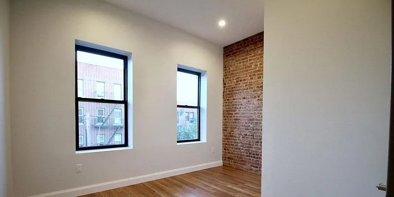 Rented by Voro New York | media 15