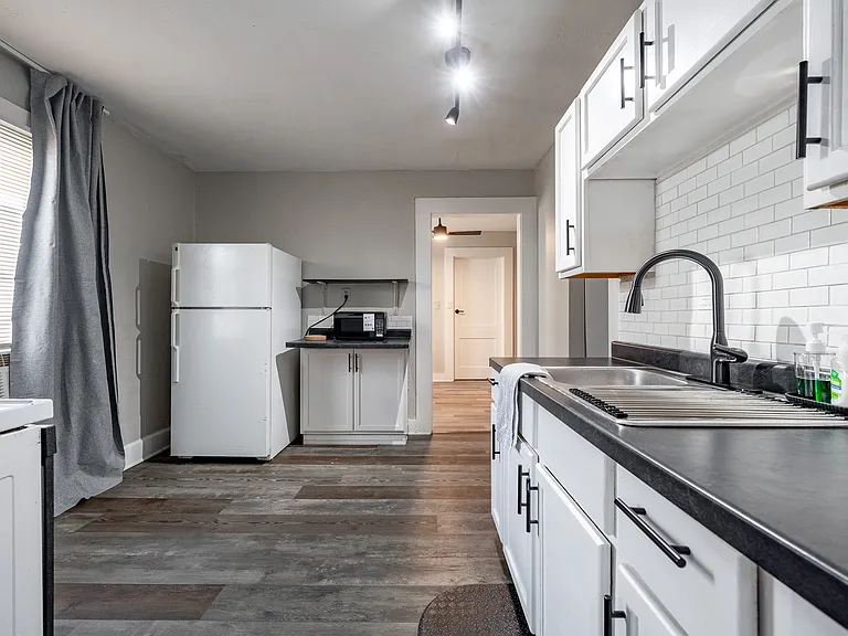 4502 Kingsley Dr #4504 — Photo 9