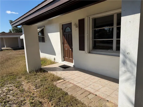 303 Canyon Dr N, Lehigh Acres, FL 33936