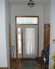 3rd image of 10253 Able St NE