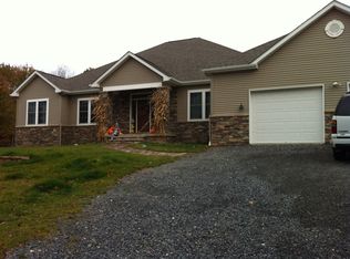 1213 Archbald Mt Rd, Archbald, PA 18403