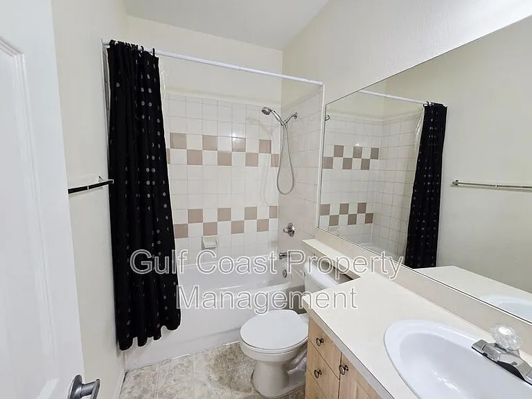 7743 Plantation Cir — Photo 8