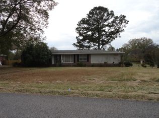 1219 Taylor Rd, Glencoe, AL 35905