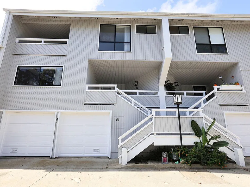 33 Encore Ct