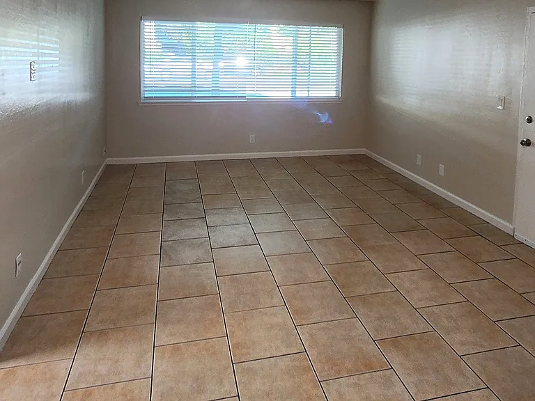 599 S 10th St #22 — Photo 5