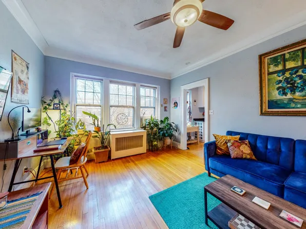 4 Chiswick Rd APT 42, Brighton, MA 02135