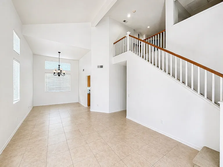 8685 Orchard Park Dr — Photo 2