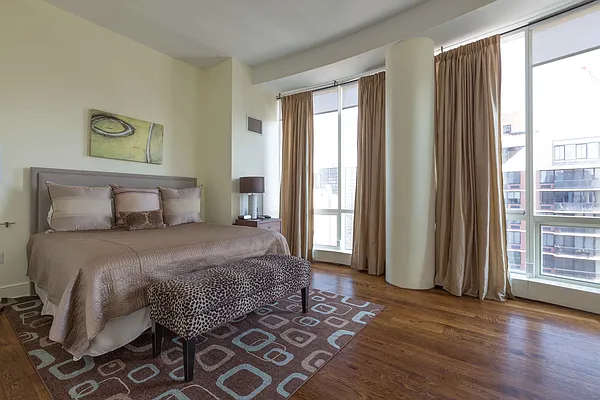 Sold by Bid on the City | media 4