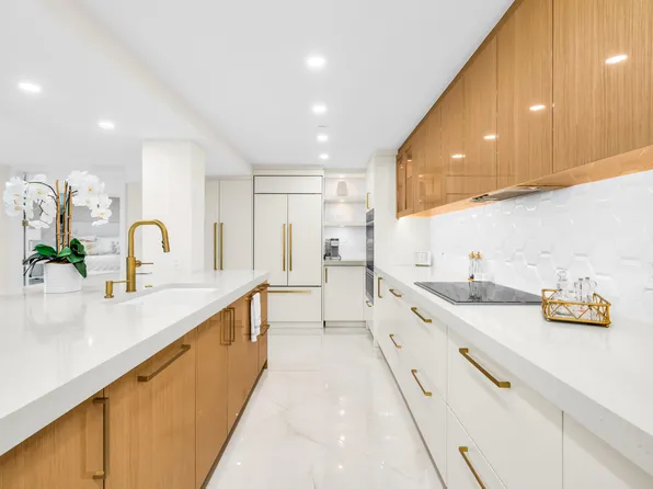 100 SE 5TH Avenue #103, Boca Raton, FL 33432