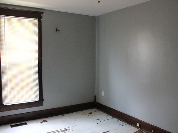 This room now has carpet 
