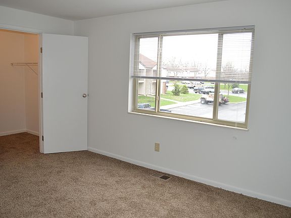 5th image of 1727 Patricia Dr